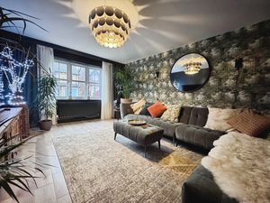 Photo 13- click for photo gallery